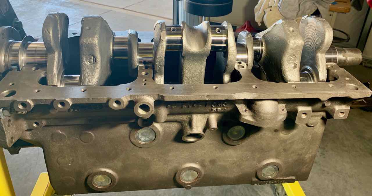 230 crank in block (1).jpg
