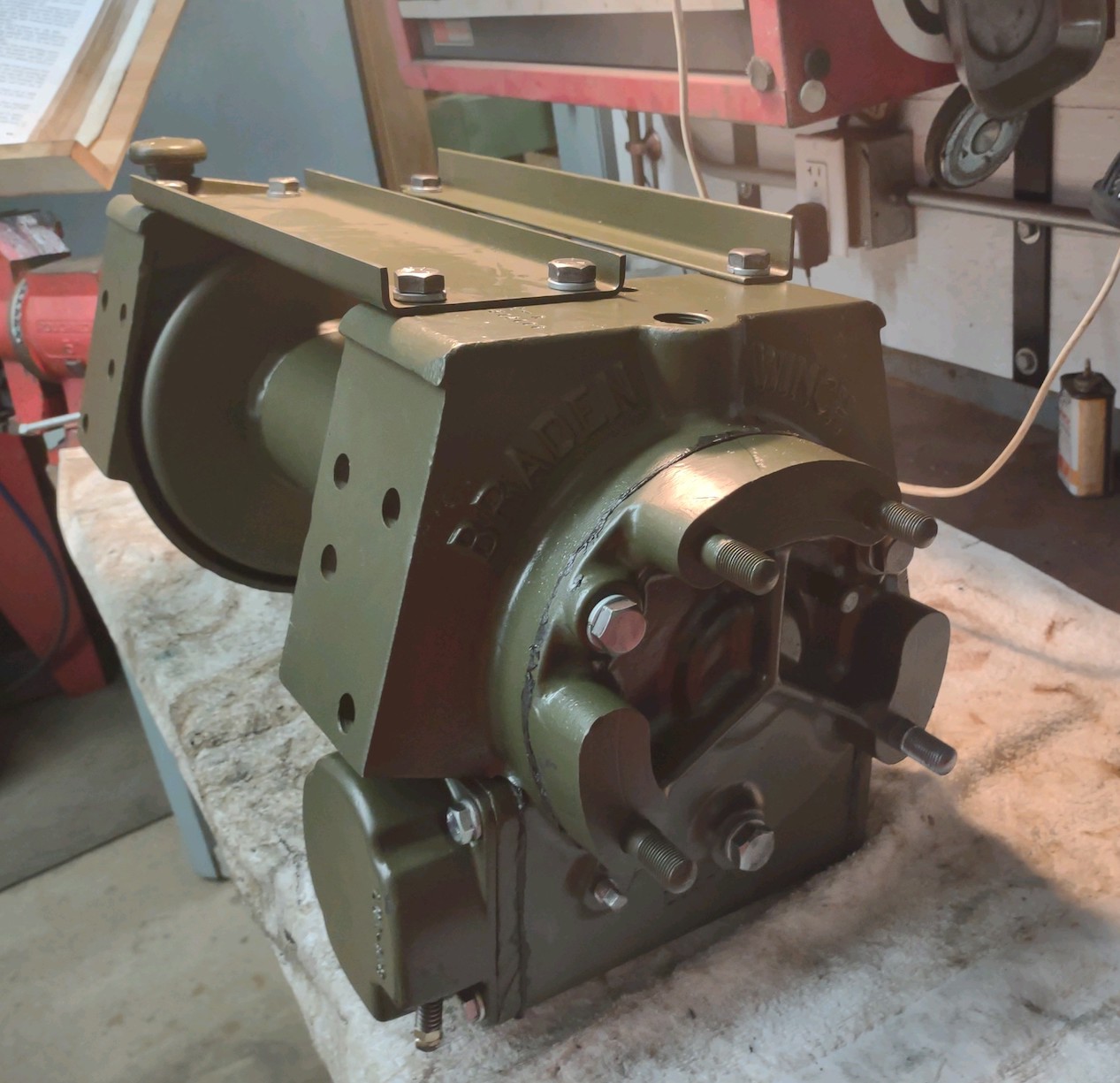 Winch rebuilt 1 sm.jpg