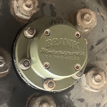 New axle close up.jpg