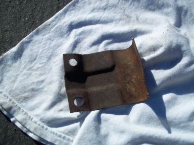 center hinge 2.JPG