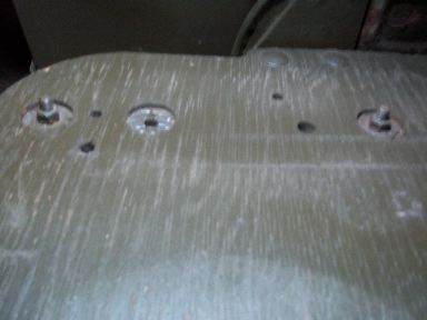 dr seat bolts 1.JPG